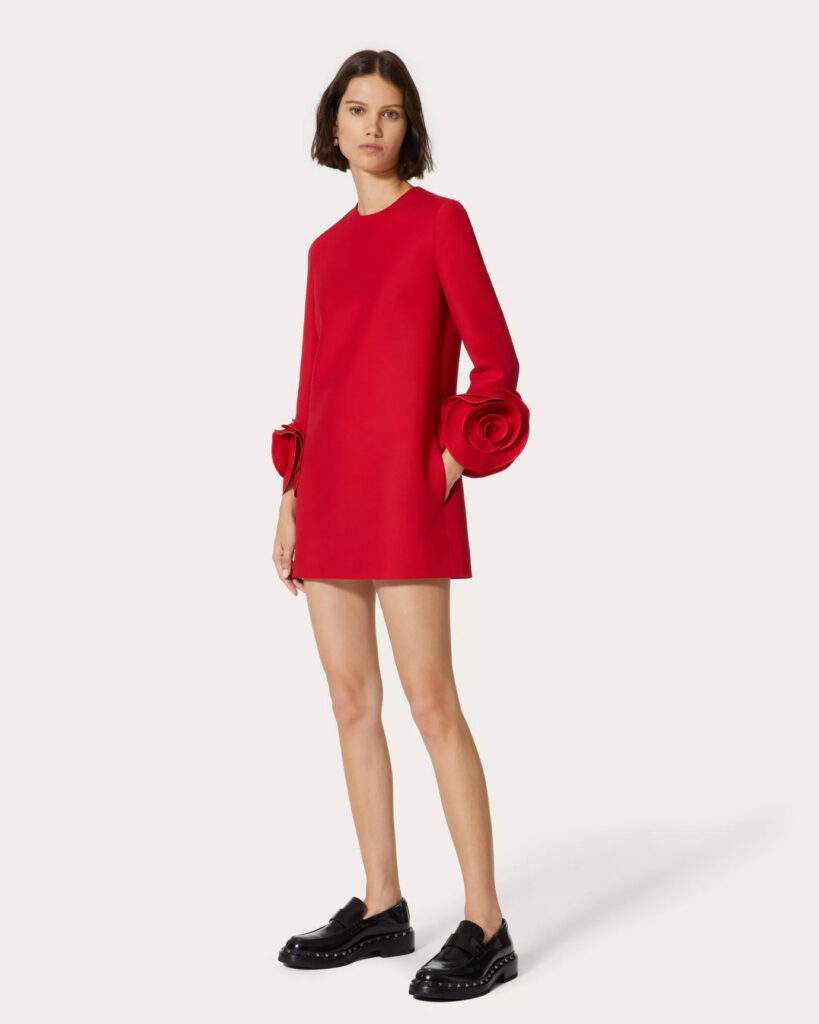 Valentino: Crepe Couture Short Dress, Red | Photo: Valentino